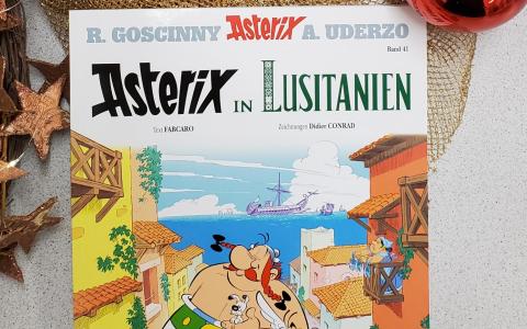 Comic mit Weihnachtsdeko